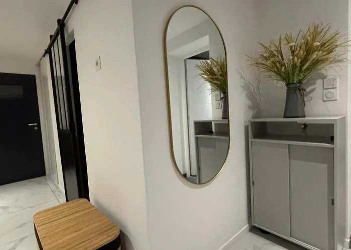 Independant 22m2 Bed & Breakfast Massieux